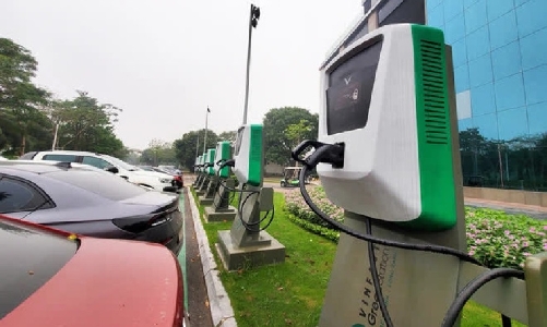 VCCI đề xuất mức giá điện ưu tiên cho khách hàng sử dụng phương tiện giao thông