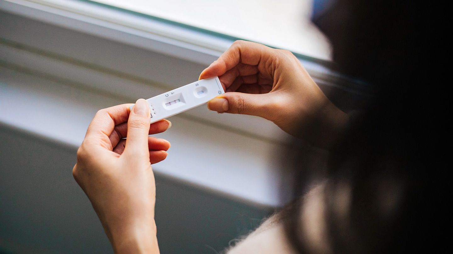 Mùa đông này, những người đã từng mắc Covid-19 nên thực hiện mọi biện pháp phòng ngừa có thể để ngăn ngừa tái nhiễm.