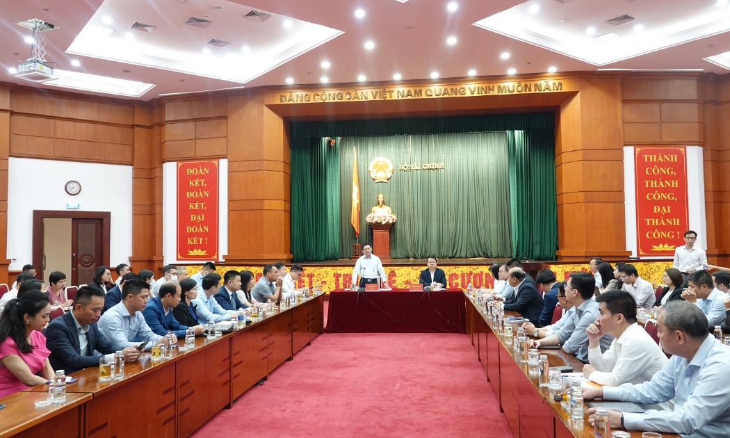 Toàn cảnh buổi làm việc