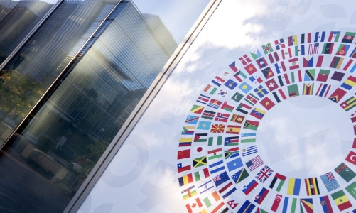 Nhiều tổ chức tài chính tìm đến AI nhằm đối phó với rửa tiền và gian lận