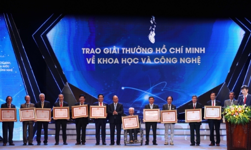 Cần ưu tiên, tăng chi cho khoa học công nghệ một cách tương xứng và hiệu quả hơn