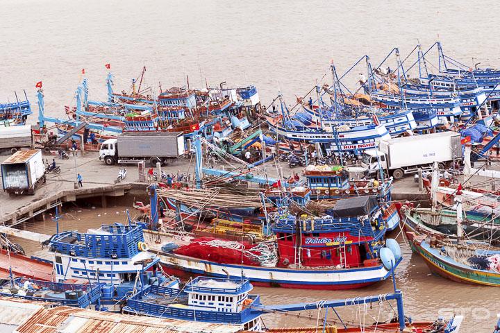 Bến cảng Trần Đề (S&oacute;c Trăng) được quy hoạch th&agrave;nh cảng cửa ng&otilde; v&ugrave;ng ĐBSCL v&agrave; quy hoạch tiềm năng cảng biển đặc biệt.