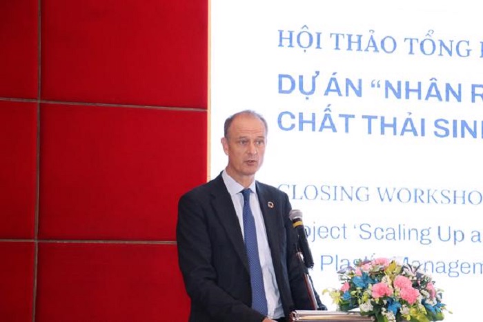 Ông Patrick Haverman phát biểu.