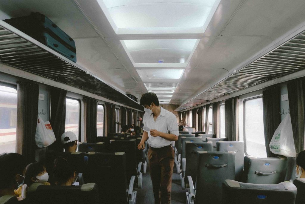 Du khách có thể trải nghiệm từ Sài Gòn đi Biên Hòa uống cà phê sáng bằng tàu hỏa...