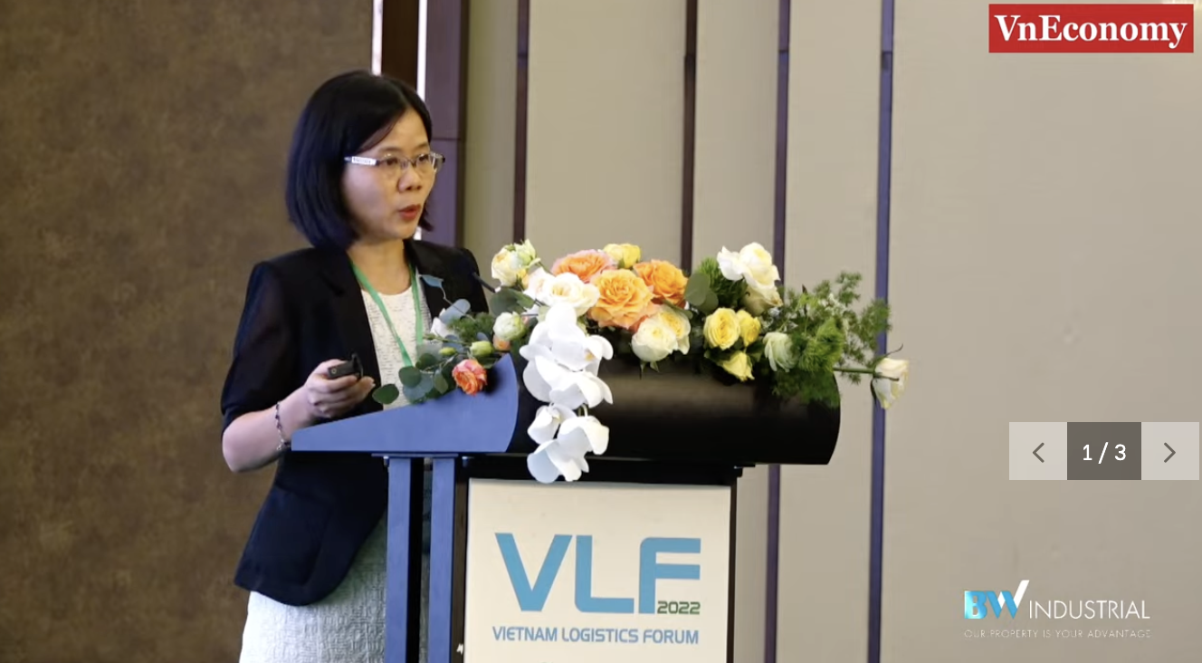 PGS. TS Trịnh Thị Thu Hương, Phó Chủ tịch Hiệp hội phát triển nhân lực Logistics Việt Nam - VALOMA. Ảnh: Hoàng Việt.