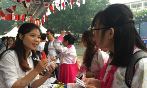 Thị trường du học khởi sắc