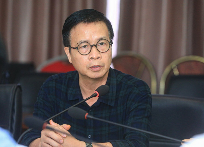 &Ocirc;ng Nguyễn Ho&agrave;ng Hải - Gi&aacute;m đốc Trung t&acirc;m Quản l&yacute; Giao th&ocirc;ng c&ocirc;ng cộng H&agrave; Nội chia sẻ tại toạ đ&agrave;m.