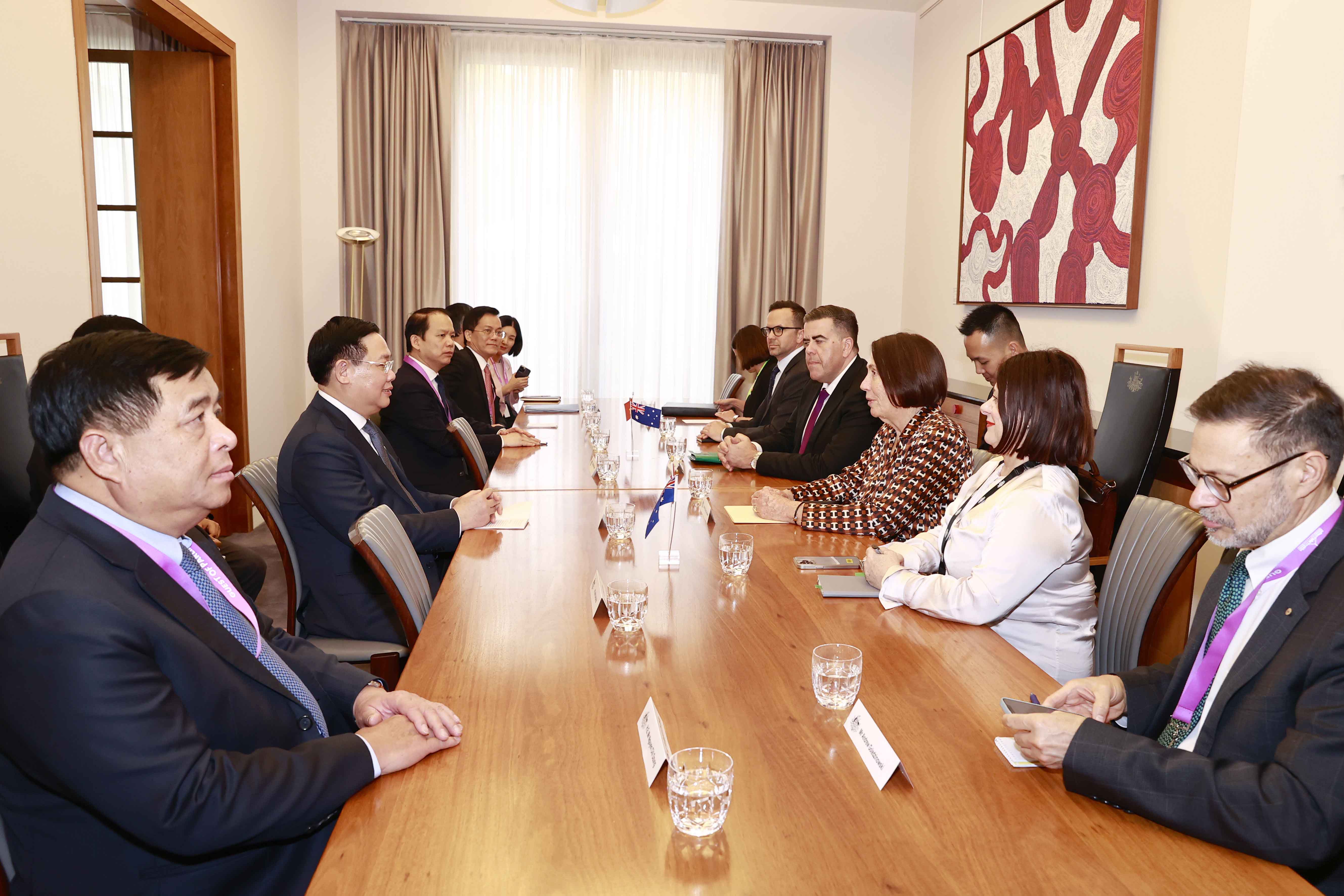 To&agrave;n cảnh hội đ&agrave;m - Ảnh: Quochoi.vn