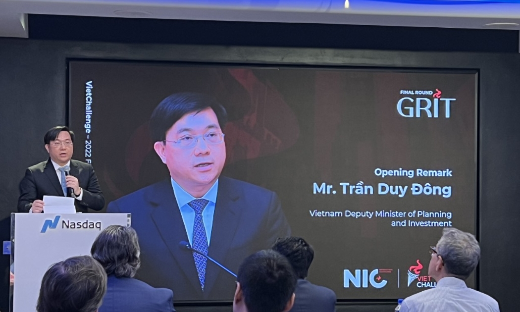 Thứ trưởng Bộ Kế hoạch và Đầu tư Trần Duy Đông chia sẻ tại sự kiện được tổ chức lần đầu tiên tại NASDAQ.