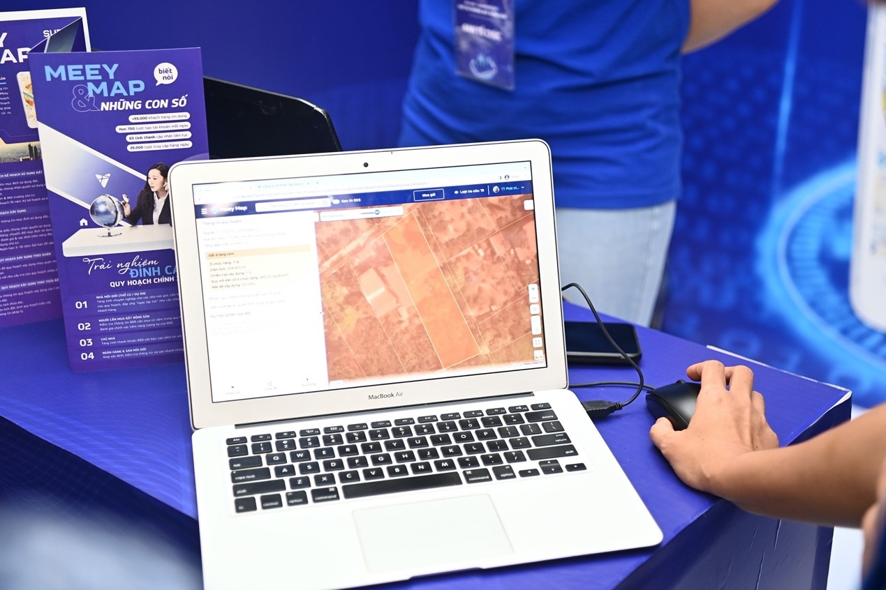 Meey Map - nền tảng bản đồ tra cứu quy hoạch trực tuyến và tìm kiếm thông tin bất động sản.