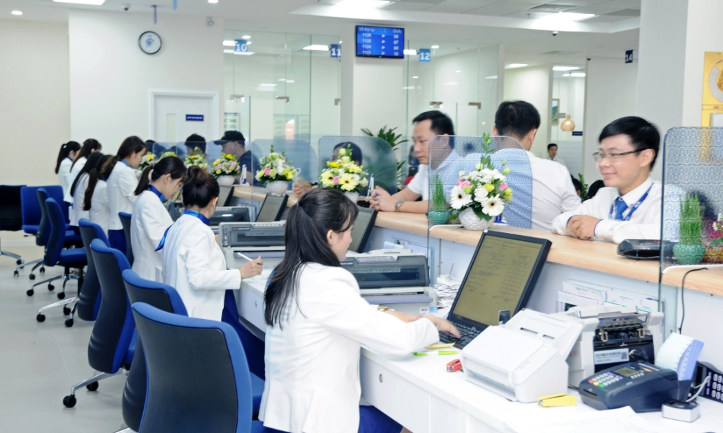 ACB giảm 1% lãi suất cho vay, áp dụng từ ngày 6/12/2022 đến hết tháng 1/2023.