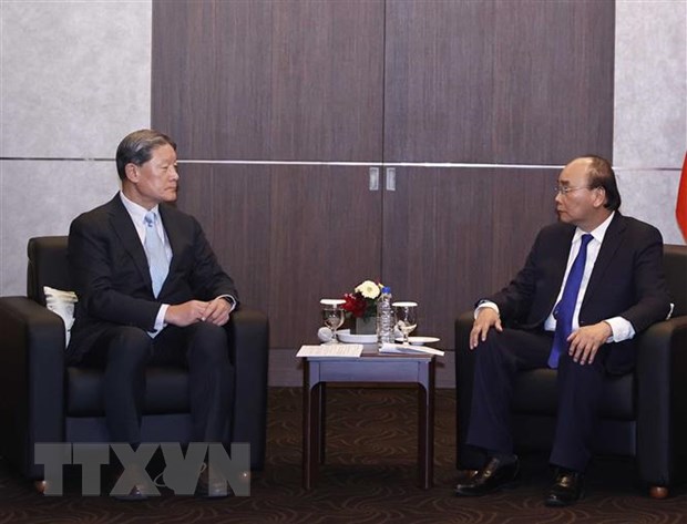 Chủ tịch nước Nguyễn Xu&acirc;n Ph&uacute;c tiếp &ocirc;ng Lim Byeong Yong, Ph&oacute; Chủ tịch ki&ecirc;m Gi&aacute;m đốc điều h&agrave;nh Tập đo&agrave;n GS E & C.