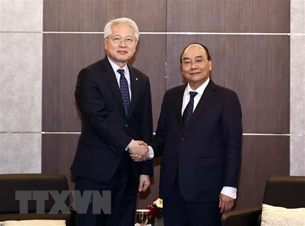 Chủ tịch nước Nguyễn Xuân Phúc tiếp ông Brian Kwon, Giám đốc điều hành, Phó Chủ tịch Tập đoàn LG Corporation.