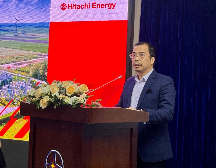 &Ocirc;ng Ng&ocirc; Sơn Hải : 