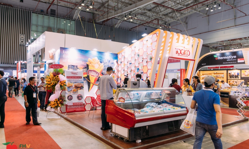 Triển lãm Food & Hotel Vietnam 2022 quy tụ hơn 300 doanh nghiệp, trong đó có hơn 65% là doanh nghiệp nước ngoài đến từ 28 quốc gia và vùng lãnh thổ.
