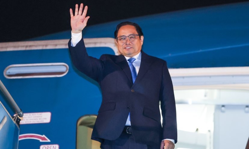 Thủ tướng Phạm Minh Chính rời Hà Nội lên đường dự Hội nghị cấp cao kỷ niệm 45 năm quan hệ ASEAN-EU và thăm 3 nước châu Âu - Ảnh: VGP