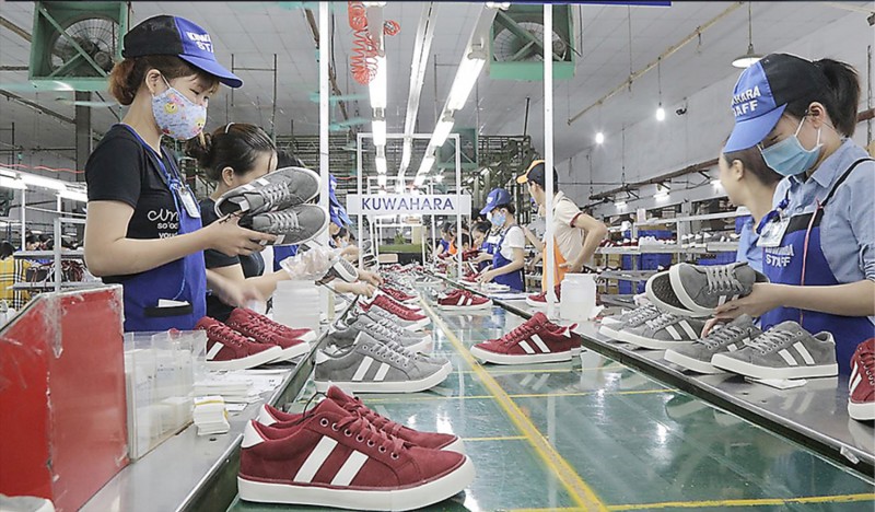 Trong 10 tháng năm 2022, Chính phủ đã ban hành hơn 10 văn bản (Nghị quyết của Chính phủ) có nội dung chỉ đạo về cải cách, cải thiện môi trường kinh doanh.