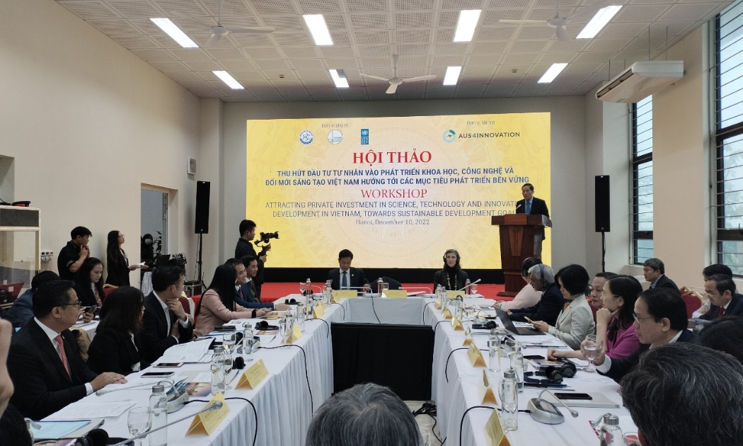 Tìm giải pháp thu hút đầu tư tư nhân vào phát triển khoa học công nghệ và đổi mới sáng tạo Việt Nam