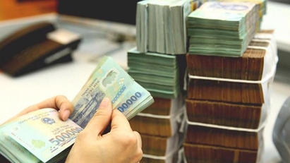 Banks start to slash lending rates