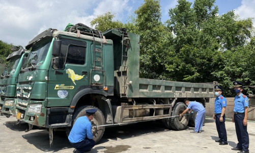 Có hiện tượng “trá hình” trong cấp giấy phép lưu hành xe quá tải