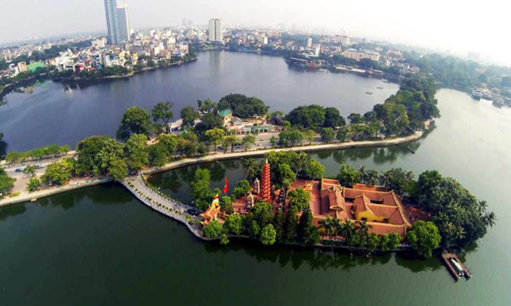 Một số doanh nghiệp có số tiền nợ thuế lớn như Công ty cổ phần Thương mại Ngôi nhà mới nợ hơn 28 tỷ đồng; Công ty cổ phần Kinh doanh Phát triển Nhà và Đô thị Hà Nội (HANHUD) nợ 16 tỷ đồng…