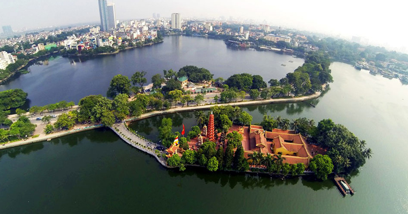 Một số doanh nghiệp có số tiền nợ thuế lớn như Công ty cổ phần Thương mại Ngôi nhà mới nợ hơn 28 tỷ đồng; Công ty cổ phần Kinh doanh Phát triển Nhà và Đô thị Hà Nội (HANHUD) nợ 16 tỷ đồng…