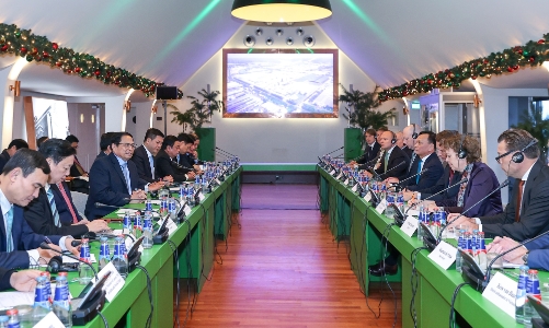 Thủ tướng: Việt Nam mong muốn trở thành trung tâm logistics toàn cầu