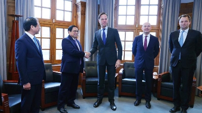 Leaders of Vietnam, Netherlands agree on strategic cooperation issues