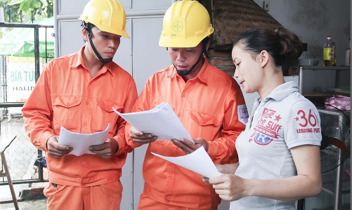 Lo mất cân đối tài chính, EVN đề xuất điều hành giá điện như giá xăng, dầu