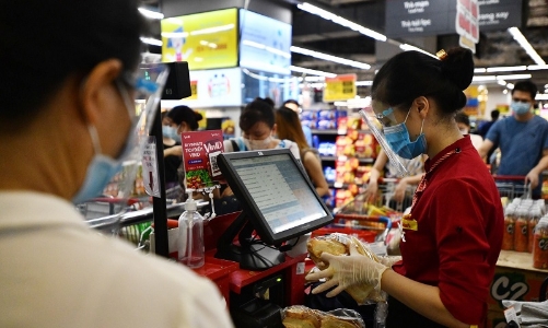 Doanh nghiệp dịch vụ “khát” lao động cuối năm