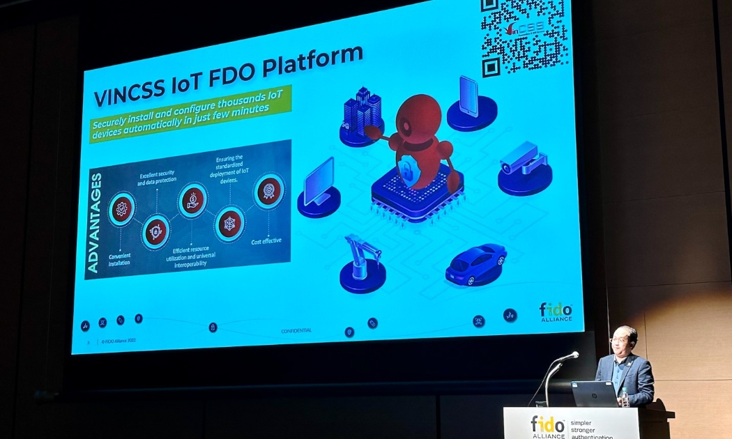 CEO VinCSS giới thiệu VinCSS IoT FDO platform tại sự kiện.