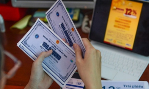 Cương quyết chấn chỉnh ngân hàng lôi kéo người gửi tiết kiệm mua trái phiếu doanh nghiệp