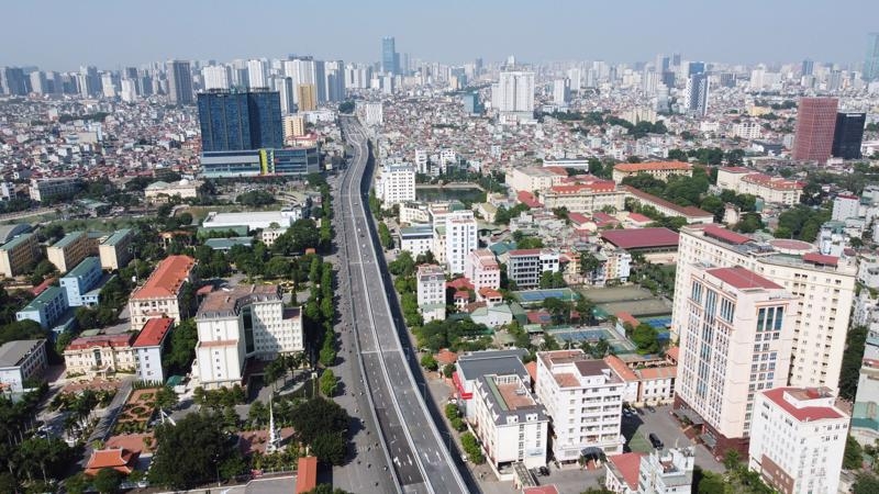Hanoi to sternly punish real estate trade violators