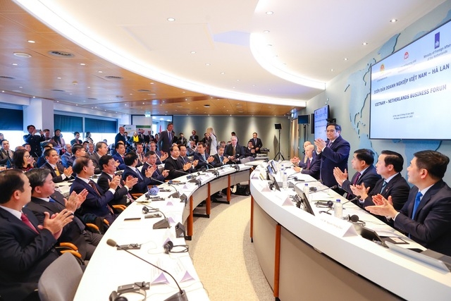 Thủ tướng Phạm Minh Ch&iacute;nh dự Diễn đ&agrave;n Doanh nghiệp Việt Nam &ndash; H&agrave; Lan do Bộ Kế hoạch v&agrave; Đầu tư, Đại sứ qu&aacute;n Việt Nam tại H&agrave; Lan, Bộ Ngoại giao H&agrave; Lan phối hợp tổ chức - Ảnh: VGP