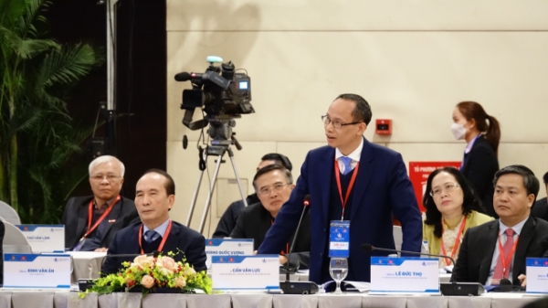 TS. Cấn Văn Lực: Không nên dùng ngân sách để giải cứu thị trường bất động sản