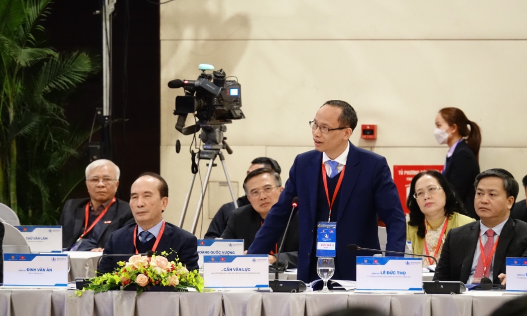 Ông Cấn Văn Lực phát biểu tại tọa đàm - Ảnh: Việt Tuấn