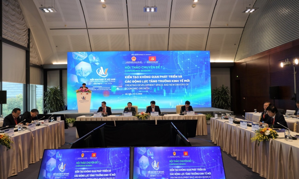 Hội thảo chuyên đề Kiến tạo không gian phát triển và các động lực tăng trưởng kinh tế mới, Diễn đàn Kinh tế Việt Nam lần thứ 5.
