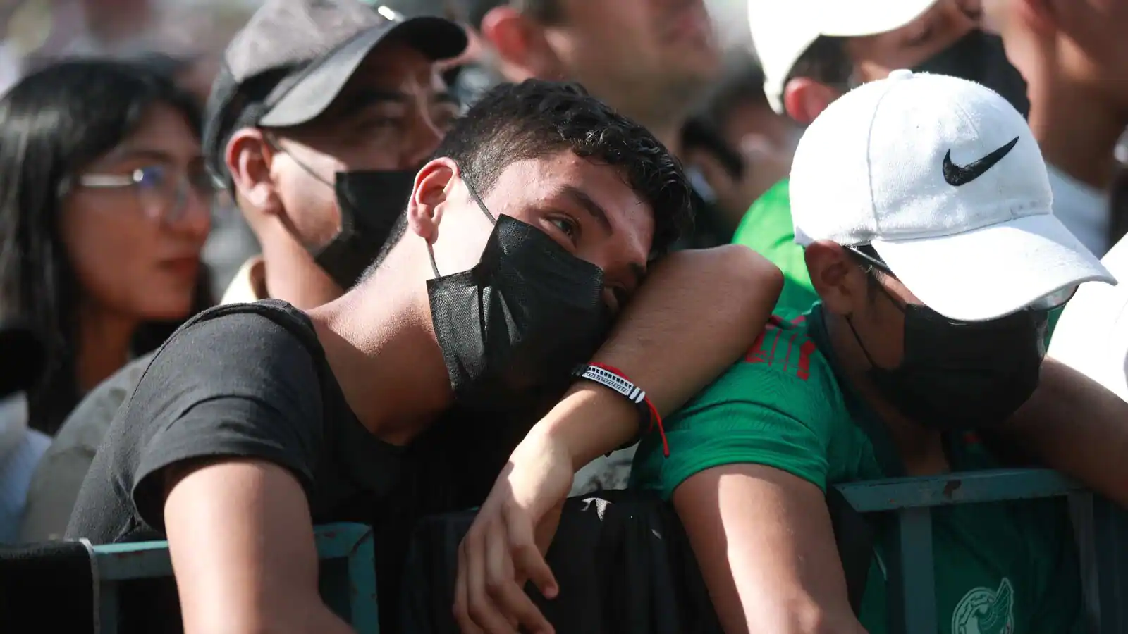 C&aacute;c cổ động vi&ecirc;n tới Qatar để xem World Cup 2022 kh&ocirc;ng chỉ bị cấm c&aacute;c h&agrave;nh vi uống rượu, m&agrave; c&ograve;n được khuyến c&aacute;o tr&aacute;nh xa lạc đ&agrave;.