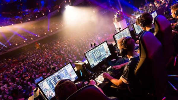 Ngành game tìm cách “kéo” tiền thuế về Việt Nam