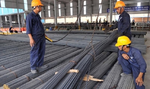 Thị trường thép tiếp tục ảm đạm, giảm cả sản xuất và tiêu thụ