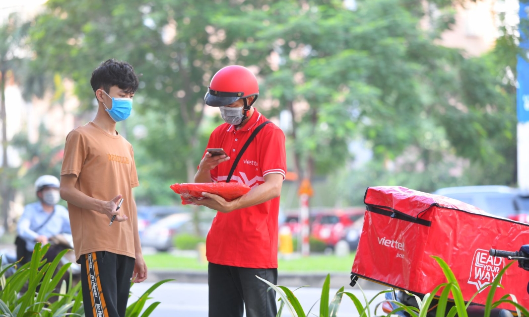 Doanh thu dịch vụ bưu chính năm 2022 ước đạt 52.300 tỷ đồng, tăng 16,2% so với năm 2021 và vượt 2,5% kế hoạch năm 2022. (Ảnh minh họa).