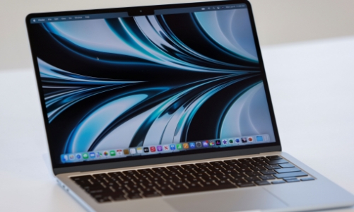 Nikkei: Apple sẽ sản xuất MacBook tại Việt Nam từ giữa năm 2023