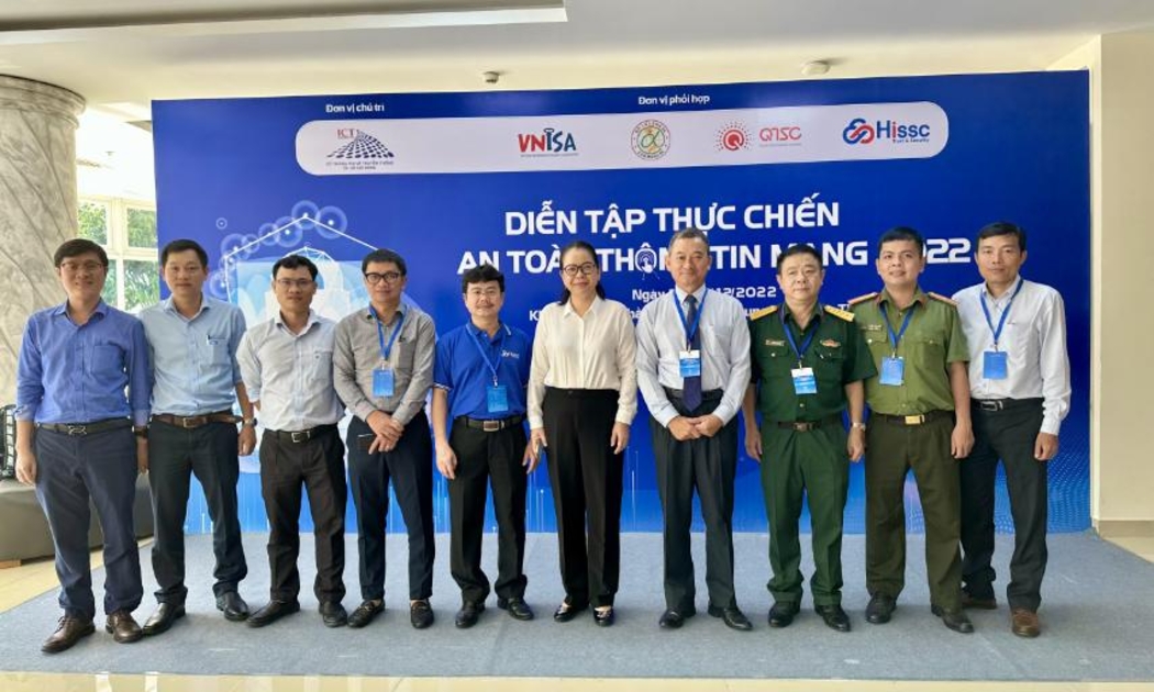 Ban Tổ chức Diễn tập thực chiến an toàn thông tin mạng 2022 tại Công viên phần mềm Quang Trung (QTSC) sáng 21/12.