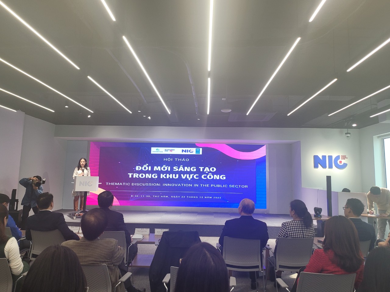 To&agrave;n cảnh Hội thảo.