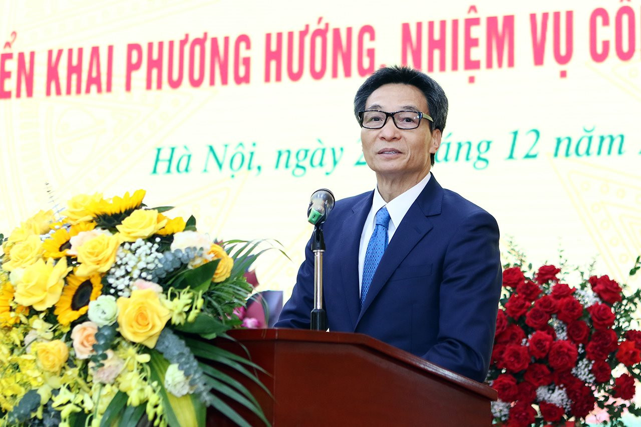 Ph&oacute; Thủ tướng Vũ Đức Đam ph&aacute;t biểu chỉ đạo hội nghị