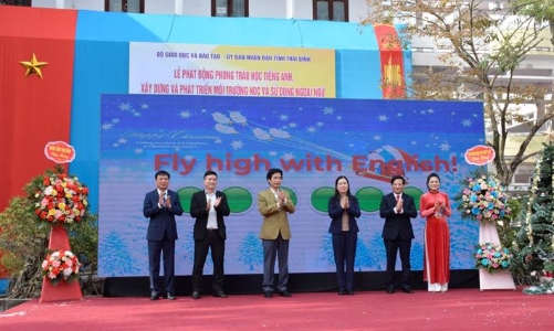 Xây dựng, phát triển môi trường học tiếng Anh ở trường phổ thông