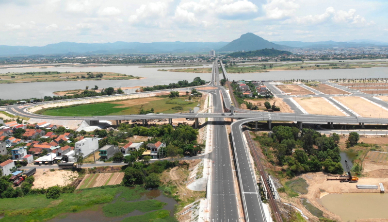 Khu kinh tế Nam Phú Yên, tỉnh Phú Yên.