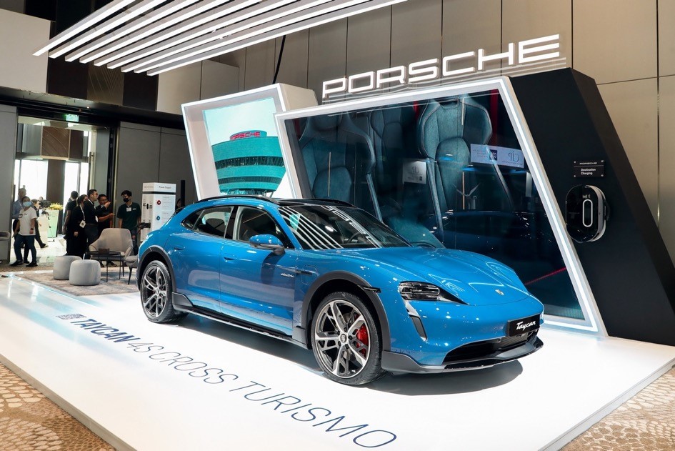 Porsche Việt Nam tại Diễn đàn và Triển lãm Kinh tế xanh (GEFE) 2022 do Hiệp hội Doanh nghiệp châu Âu tại Việt Nam (EuroCham).