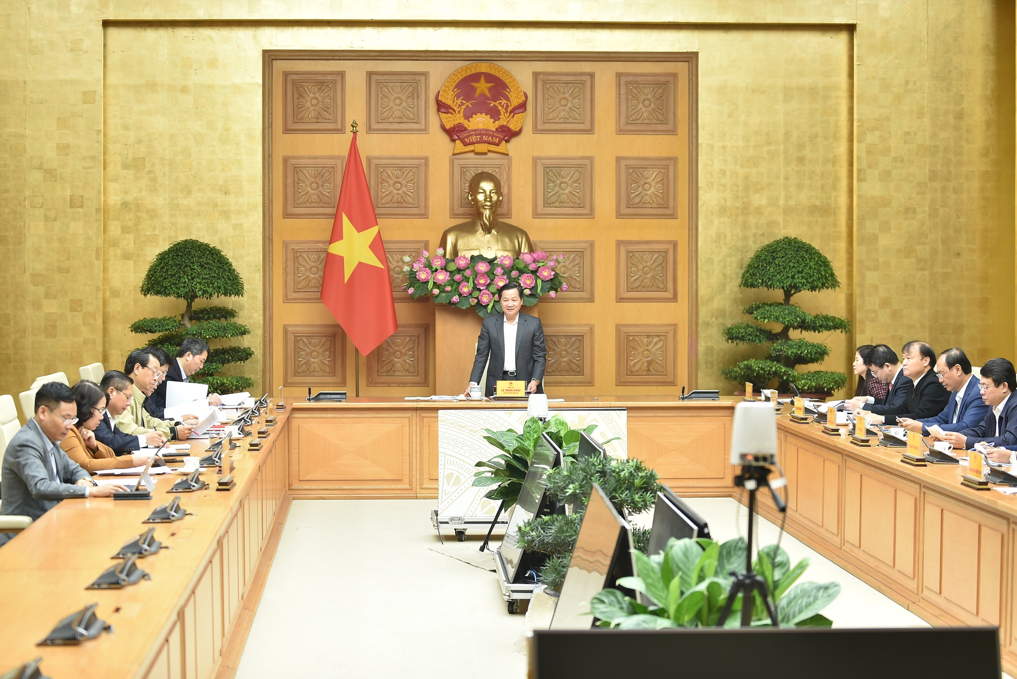 Toàn cảnh cuộc họp - Ảnh: VGP