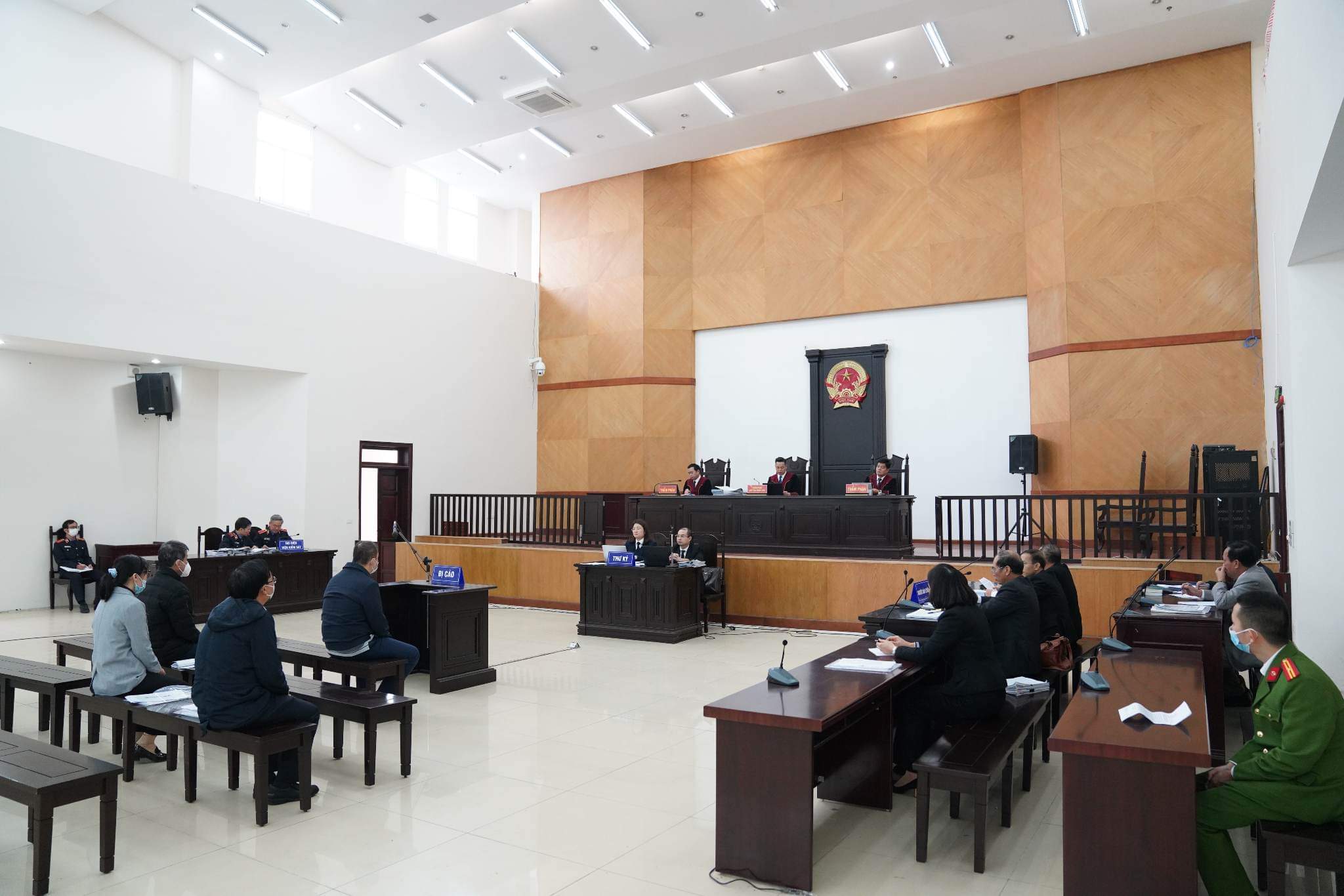 Quang cảnh phiên tòa phúc thẩm.